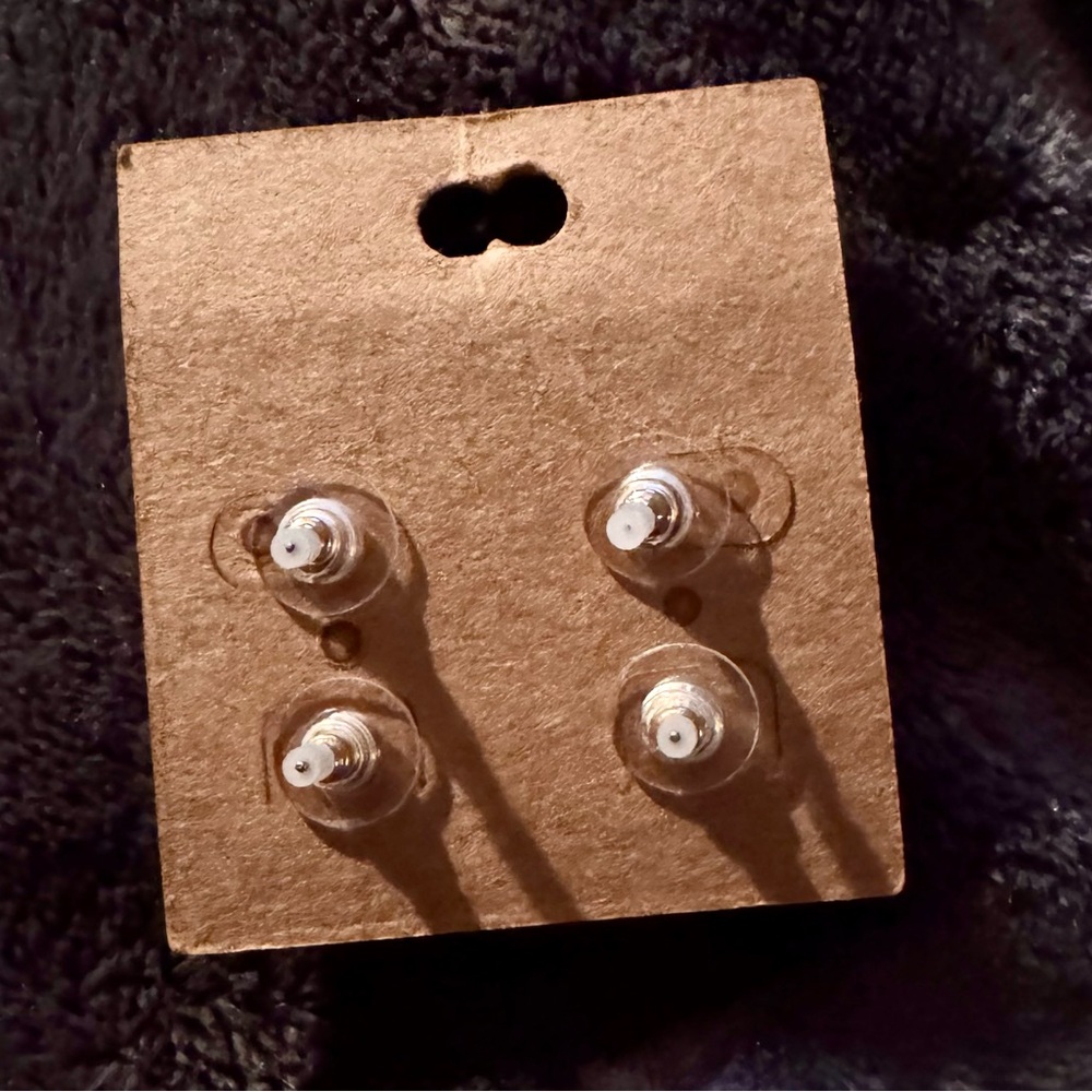 Plunder Holiday Earrings Set - Green and Blue - Picture 4 of 4